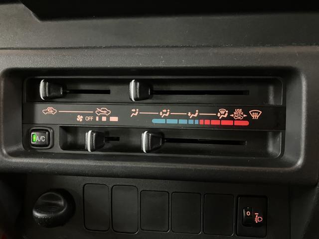 エアコンも標準装備です♪