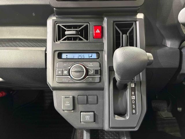 納車前にはプロのメカニックが、各部の点検を行います。ディーラーにしか出来ない品質、そしてサービスできっと満足していただけると思います！