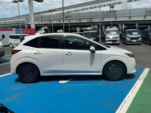日本全国への登録・納車も承ります♪（別途陸送費用等が掛かります。一部地域・離島等を除く。）