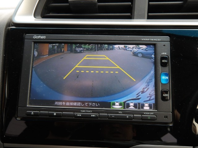 ☆バックカメラ付きです。車庫入れも安心ですね♪☆