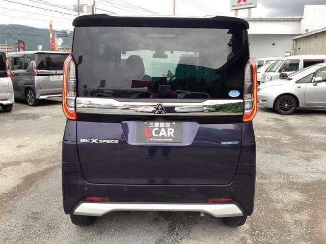 踏み間違い衝突防止アシストで駐車場などでの操作ミスをフォロー