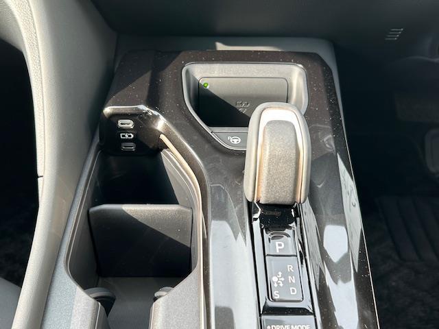 ◆北は北海道から南は沖縄まで、ご購入いただいたお車は全国にご納車が可能です(有償)！お電話、メール、動画などでリモートでお車のご案内も可能です！親切、丁寧に対応させて頂きますのでお気軽にご相談ください！