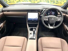 グループ総在庫数約30，000台！！全国の系列店からメーカー・車種問わずご紹介出来るので、あなたにピッタリのお車が見つかるはずです♪まずはお問い合わせ下さい☆