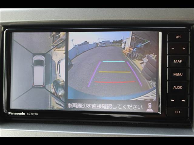 全方位カメラ付きなので、慣れていない駐車場でも、安心です。