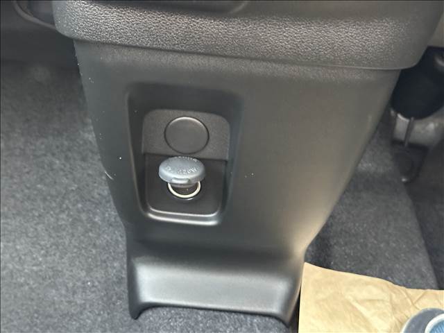 ◆キズやへこみの修理も軽ステにお任せ◆　◆軽ステは自社鈑金工場を保有しております◆　◆代車も20台完備（もちろん無料）◆　　◆お困りの際はぜひ一度ご相談ください◆