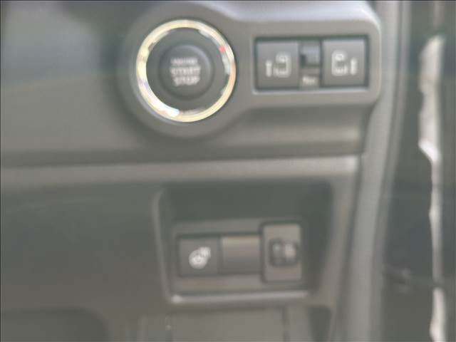 ◆全車にとって安心な保証付き！最大1年・10，000km！◆年間販売実績約2500台！熊本最大級の実績は信頼の証です！！