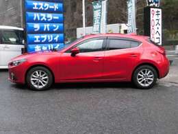 当社は「品質とプライシング」を徹底的にこだわり、現在相場価格のお車を適正な価格で販売しております。また走行距離より、車のコンディションを重視しており、全車必ず当社の仕入れ担当が目で見て買っております。