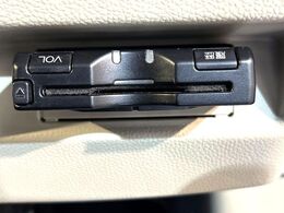 【ETC】高速道路の料金所をストレスなく通過！話題のスポットやサービスエリアに多い「スマートIC」利用時は必須のアイテムです。当店でセットアップを実施、ご納車当日からすぐにご利用いただけます！