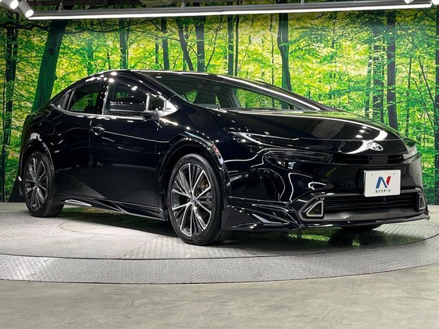 大好評のボディコーティング「弾スプラッシュコート」もご納車までに施工可能。通常のガラスコートと異なる、耐久年数6年の無機質ガラスコーティングが、ボディをキレイな状態に保ってくれます。