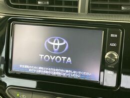 【純正ナビ】人気の純正ナビを装備。オーディオ機能も充実しており、Bluetooth接続すればお持ちのスマホやMP3プレイヤーの音楽を再生可能！毎日の運転がさらに楽しくなります！！