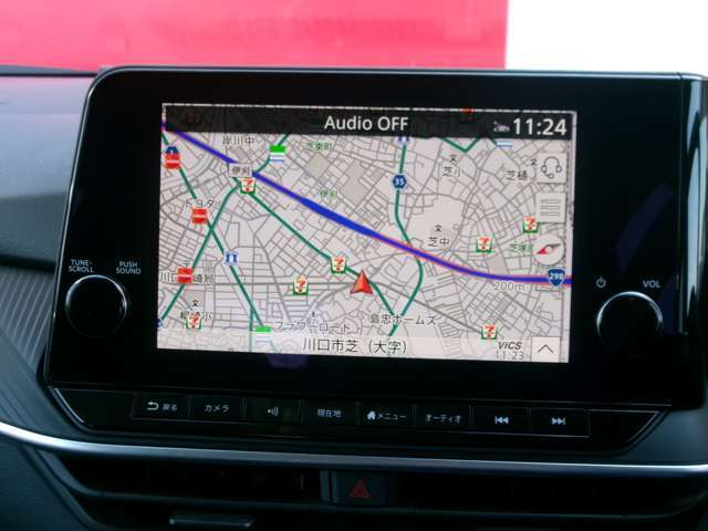 純正ナビ付き！今やナビは必需品と言っても過言ではありませんね！操作性も良く視認性に優れた純正品はオススメです！
