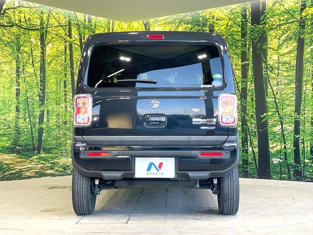 安心の最長10年・走行無制限保証（有償）をご用意。保証内容も充実はもちろん、無料点検＆オイル交換や、年中無休の全国・24時間ロードサービスも付帯されておりますのでご安心下さい。