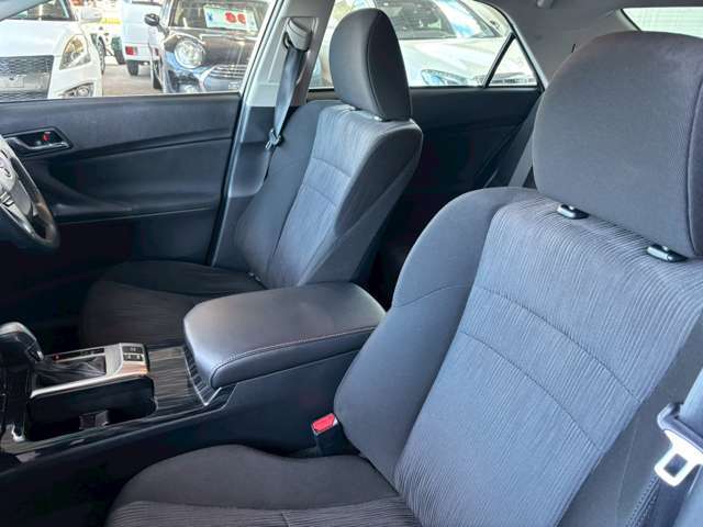 ■助手席シート