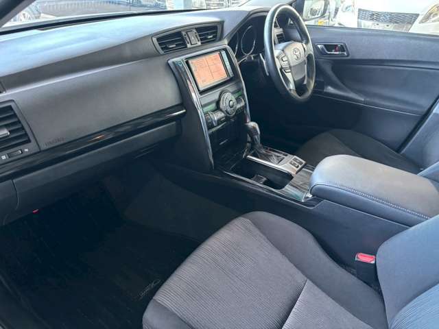 ■助手席シート