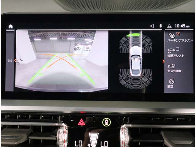 Abe BMWでは全国納車に対応しております。担当スタッフがご自宅までご納車にお伺いをさせて頂いております。輸送会社任せでなく当社スタッフがお届けいたしますので、安心してお買い求めいただけます。（別途有償）