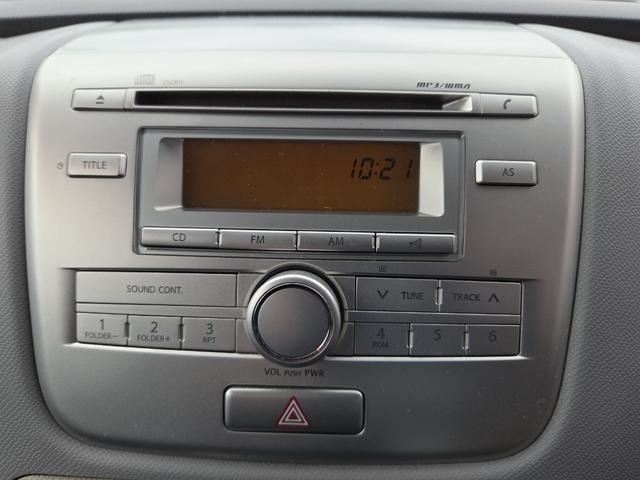 CDをセットしていただくと、お好きな音楽を車内でお楽しみいただけます♪