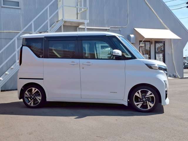 トータルにお客様のカーライフをサポートします！車両販売・整備・保険・買取など、お車に関わること全てにご対応させていただきます！