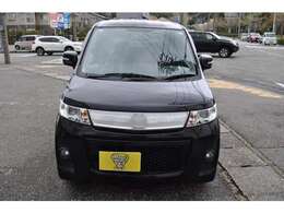 ☆キレイな外装です♪天井色あせあり