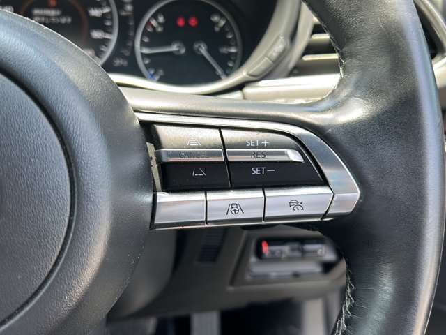 【運転席操作部】快適なドライブを楽しむための機能が装備されています！運転席から触れるので、使いやすいです！除菌プランいれていただくと、さらに清潔で安心していただけます！