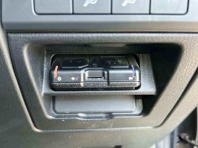 【　ETC車載機　】高速道路の料金所で停車することなくスムーズに通過することが可能です！