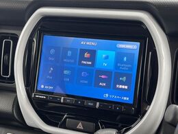 【ナビゲーション】目的地までしっかり案内してくれる使いやすいナビ。Bluetooth接続すればお持ちのスマホやMP3プレイヤーの音楽を再生可能！毎日の運転がさらに楽しくなります！！