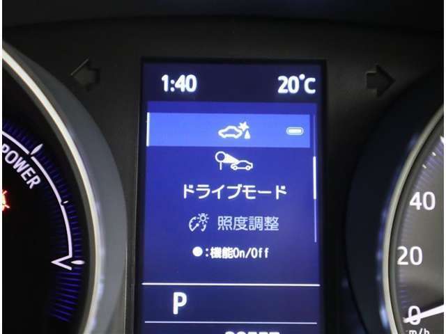 車線逸脱防止・誤発進抑制・衝突回避、障害物センサー、ブラインドスポットモニター、などたくさんの安全機能を装備していて安心安全なお車です！！