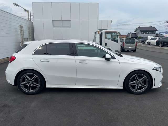 ボディーコーティングも大好評受付中！！施工後のツヤと輝きは格別ですよ☆