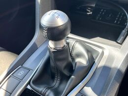 【フロア6速MT】走りの6速MT！！スポーティーな走行をお楽しみいただけます♪
