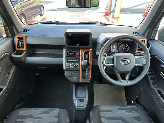 ★登録済未使用車につきましては、傷、凹み等一切ございませんので、新車と同様ですのでご安心ください！もしダメージがある場合は契約前に責任をもってしっかりとお伝えします！※試乗車や中古車は確認を要します！