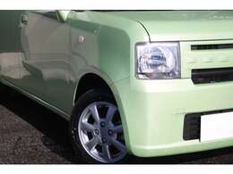 「ムーヴコンテ」全車で3パターンの2トーンカラーを選択可能（メーカーオプション）とし、外観の魅力をさらに向上した。