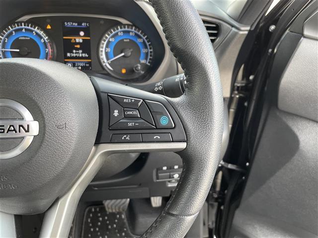 【ハンドル】『ハンドル/ステアリング』の画像になります。写真の内容に関してご不明点、ご質問等がございましたらお気軽にガリバー店舗までお問い合わせください。