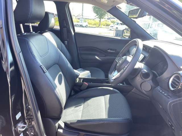 視界が良く　運転し易い車両です　是非、お試し下さい！