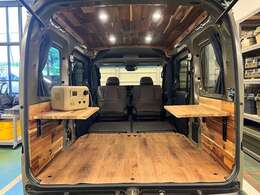 こだわりのガレージの世界観をそのままにロードトリップに出られるようなGORDON　MILLERらしいVANLIFEを実現できる車両が、このGMLVAN　S-01です。