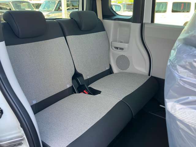 ☆安全装備・衝突軽減ブレーキ付のお車も多数ご用意しております☆詳しくは営業スタッフご相談下さいませ♪