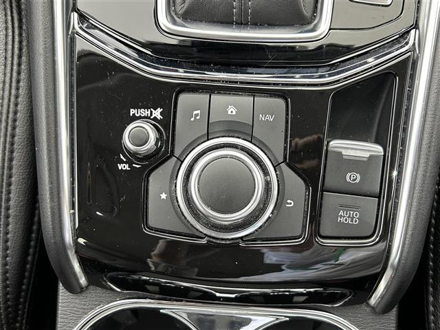 【運転席操作部】快適なドライブを楽しむための機能が装備されています！運転席から触れるので、使いやすいです！除菌プランいれていただくと、さらに清潔で安心していただけます！