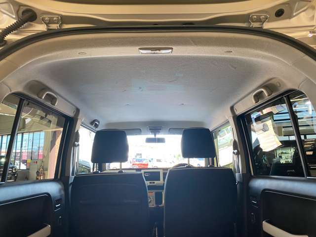 使い方に合わせて自在なシートアレンジが出来ます！