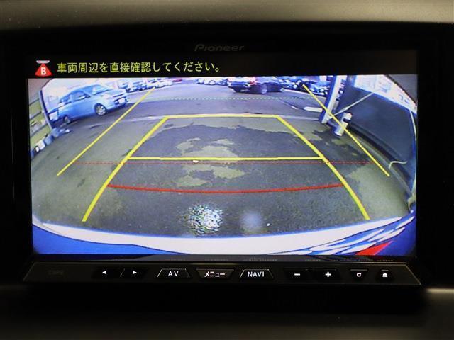 【ガイドライン付きバックカメラ】駐車時は、車両後方の安全をモニターで確認することが可能です♪