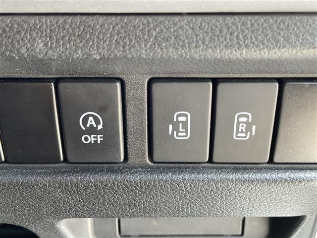 【運転席操作部】『運転席周辺の装備』の画像になります。快適なドライブを楽しむための機能が装備されています！運転席から触れるので使いやすいです！