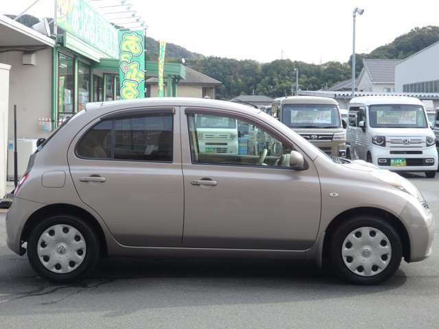 東京海上日動火災保険の代理店ですの万が一の事故も安心。任意保険は車を購入するときに見直しが必要です。プロのスタッフが金額や保証を含めてお客様の最善な保険内容を提案させて頂きます。