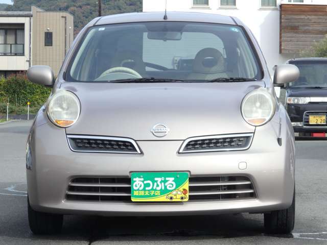 毎日全国の仕入れ先から厳選した車を仕入れしております！プロの査定士の検査を受けた車を仕入れ、入庫後も社員が1台1台を走行チェックや状態確認・装備確認などを入念に行います。