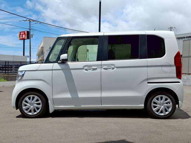 トータルにお客様のカーライフをサポートします！車両販売・整備・保険・買取など、お車に関わること全てにご対応させていただきます！