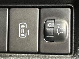 【パワースライドドア】スマートキーや運転席のスイッチでスライドドアの開閉が可能♪電動だから力を入れてドアを開ける必要が無く、小さいお子様でも、重い荷物を持っている時もラクに開け閉めできます♪