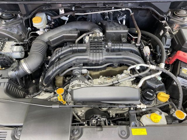親切・丁寧な専門メカニックスタッフが応対！・車検・点検整備・事故等の修理などアフターサービスも安心。お車のカスタマイズもネクステージのサービススタッフまでご相談ください！