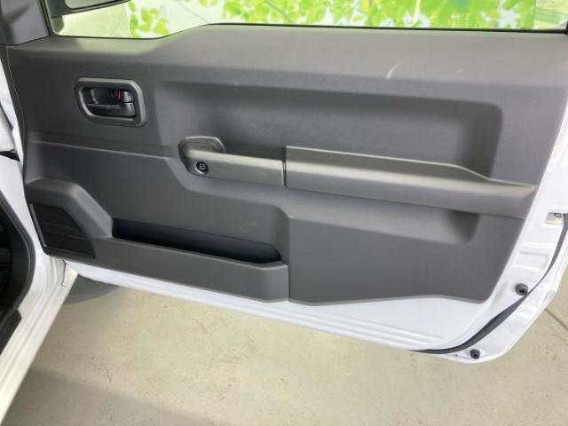 WECARS（ウィーカーズ）は全国250店舗展開！お客様が安心してカーライフをお楽しみいただけるよう社員一同心を込めてサポートいたします。