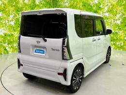 全国に店舗を展開しているのでどこでもお取り寄せが可能です！この車が気になるけど遠方だから・・・と諦める必要はありません！※別途陸送費が必要です。