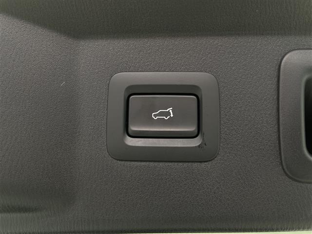 【運転席操作部】快適なドライブを楽しむための機能が装備されています！運転席から触れるので、使いやすいです！除菌プランいれていただくと、さらに清潔で安心していただけます！