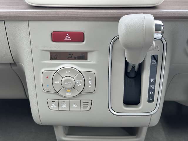 ★納車前に、当社の指定工場で納車前点検を行って納車しますので、安心してお乗りいただけます！もちろん、点検料は車両本体価格に含まれています！