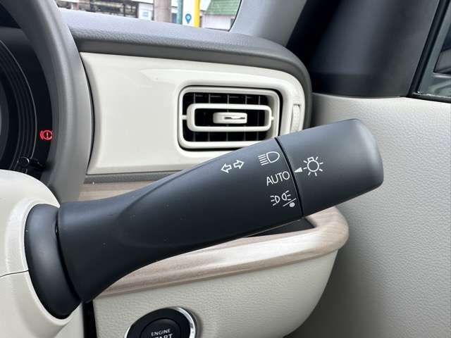 ★5年コーティング（契約時限定）が軽自動車￥39,800円、コンパクトカー￥49,800円、ミニバン￥59,800円で施工出来ます。新車のピッカピカの状態をより長くキープします！