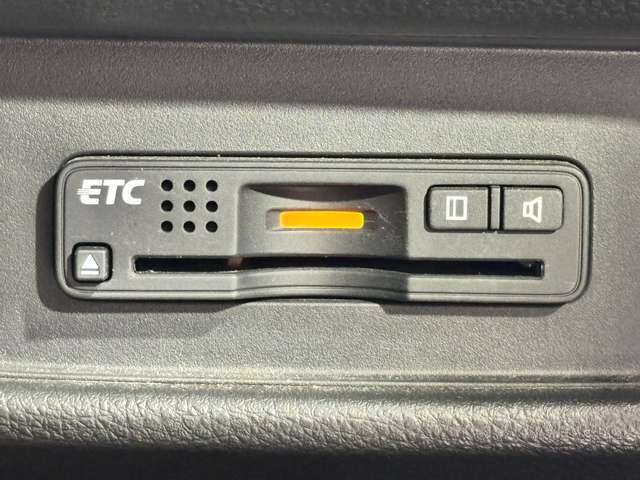 【ビルトインETC装着車両】 防犯対策バッチリ！！！ 高速走行もスムーズにお支払いが可能な装備！！！ セットアップも当社で可能です！！！