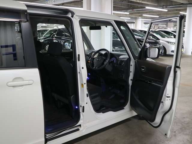 毎日新規物件入庫！3500台の高品質車をぜひとも、ご自身の目で直接ご覧になって、ご実感下さい、自身を持ってお勧めいたします。